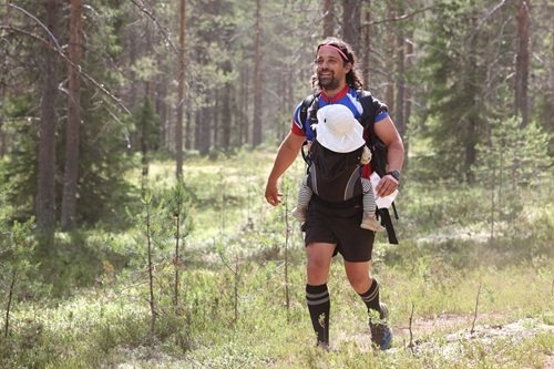 Kainuun-Rastiviikko-suunnistusviikko-Kainuu-Orienteering-Week-kuntosuunnistus-open-courses-suunnistaja-maastossa-orienteers-in-the-terrain.jpeg