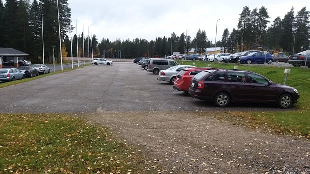 Leirintäaluemajoitus-Suomussalmen-liikuntahalli-asuntoautopaikat.jpeg