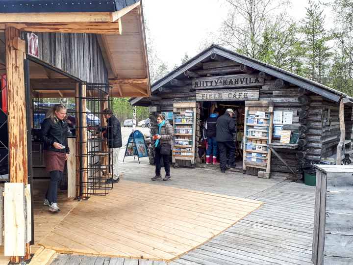 Niittykahvila-Suomussalmella.png